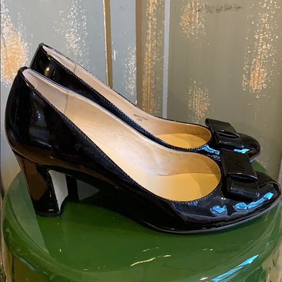 Kate Spade Patent Bow Chunky Heels🤩 - Picture 4 of 11